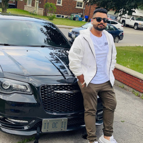 Meet your Posher, Rishav - Picture 1 of 1